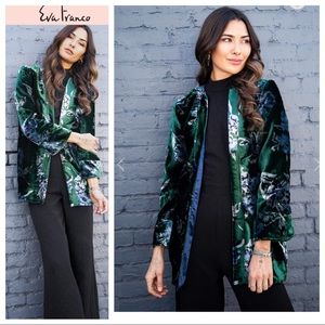 Eva Franco GREEN VELVET BLOOM CAR COAT